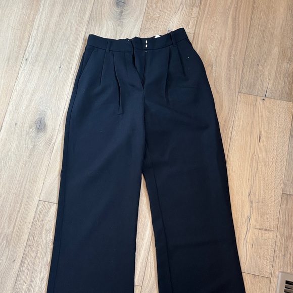 Abercrombie & Fitch Sloane Pant - Picture 1 of 1